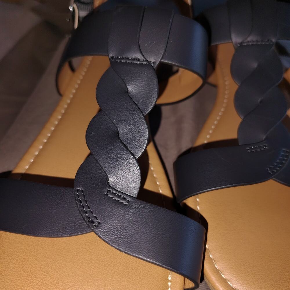 SUPER CUTE, LIGHTWEIGHT WONDER NATION BLACK SASSY SANDALS - Picture 6 of 9